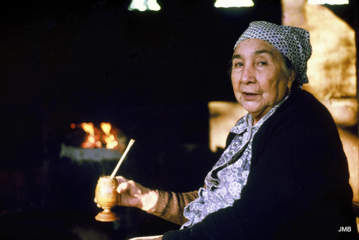 AÑO 1980 - COLOR - VIDA CAMPESINA EN PARAGUAY (JOSÉ MARÍA BLANCH)